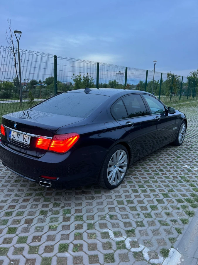 Proprietar vand Bmw f01 730d! - 2
