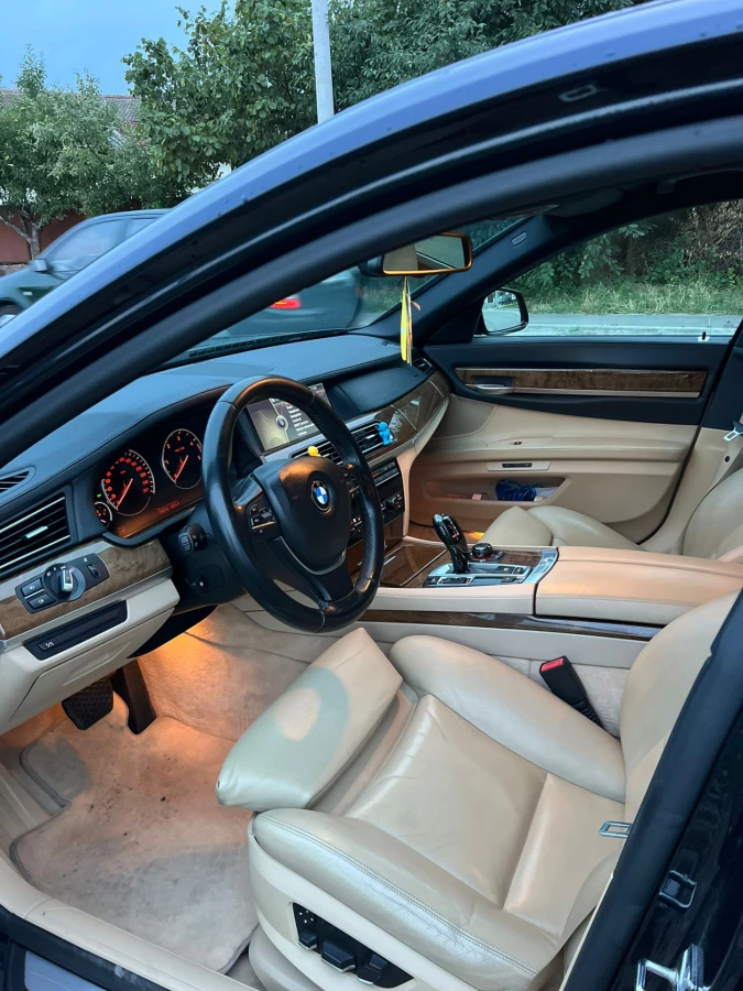 Proprietar vand Bmw f01 730d! - 7