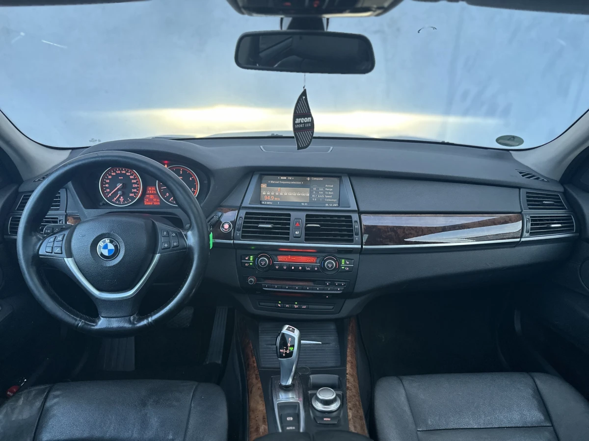 BMW x5 xdrive - 1