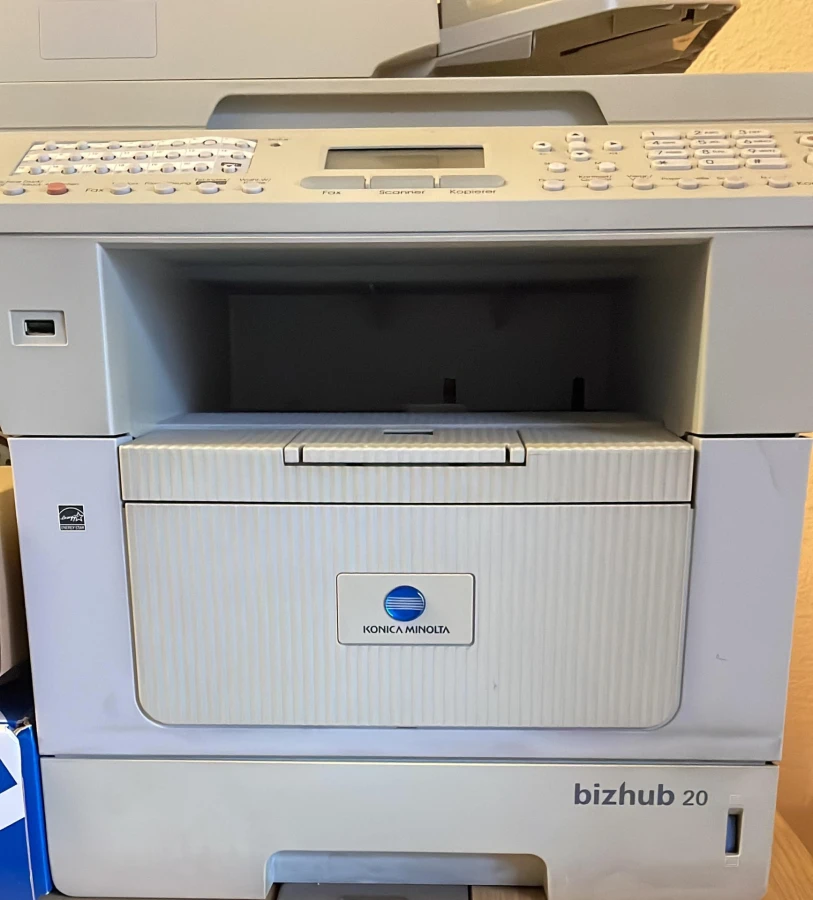 Konica Minolta Bizhub 20 - nefolosita de 3 ani - 250 lei - 1