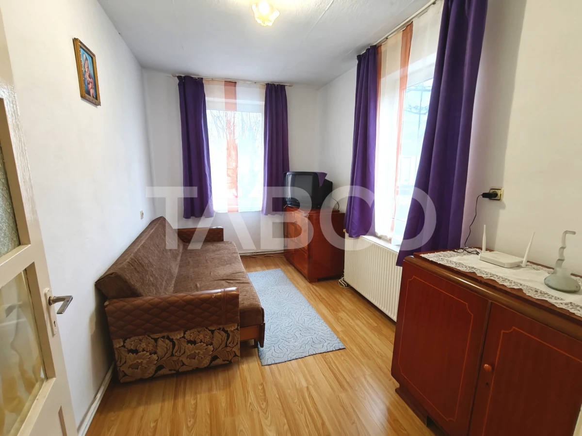Casa cu 3 camere si pivnita de inchiriat in Sibiu - zona linistita - 4