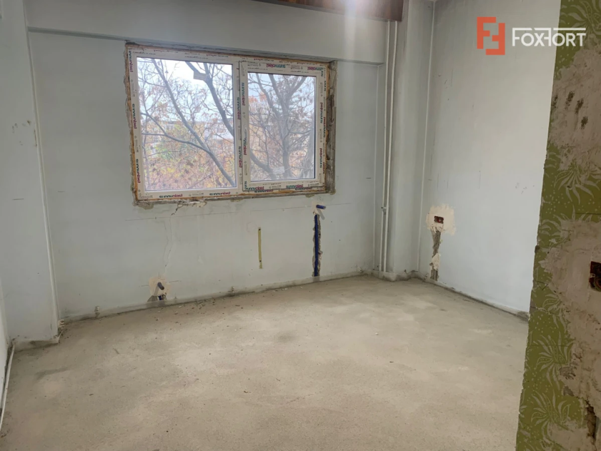 Apartament cu 3 camere, decomandat, zona Sagului - 3