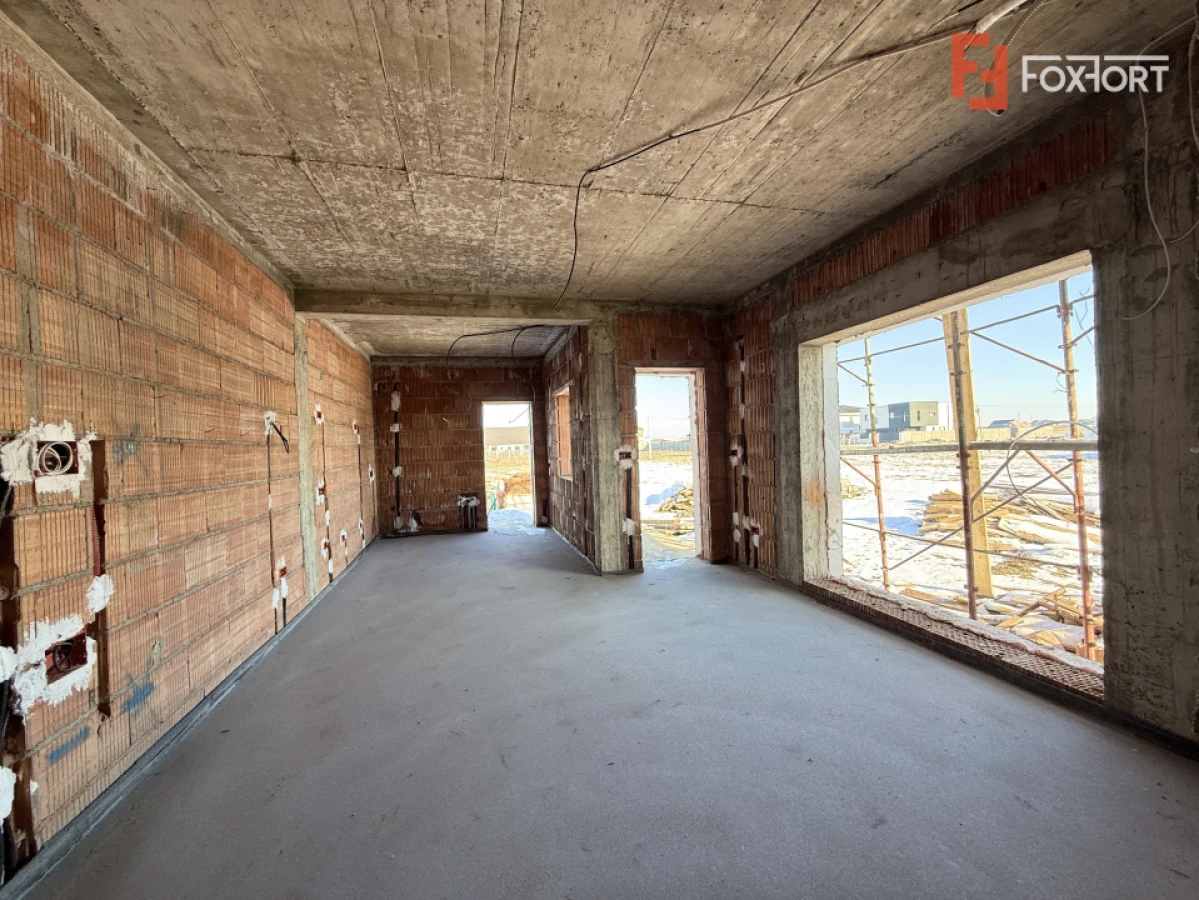 Duplex cu 3 camere si teren de 247 mp de vanzare in localitatea Sacalaz - 8