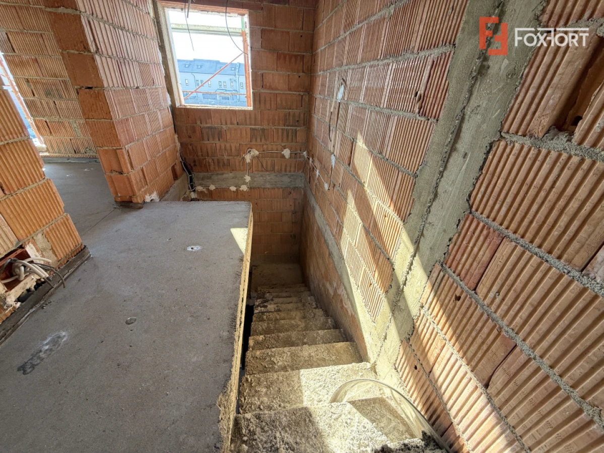 Duplex cu 3 camere si teren de 247 mp de vanzare in localitatea Sacalaz - 4