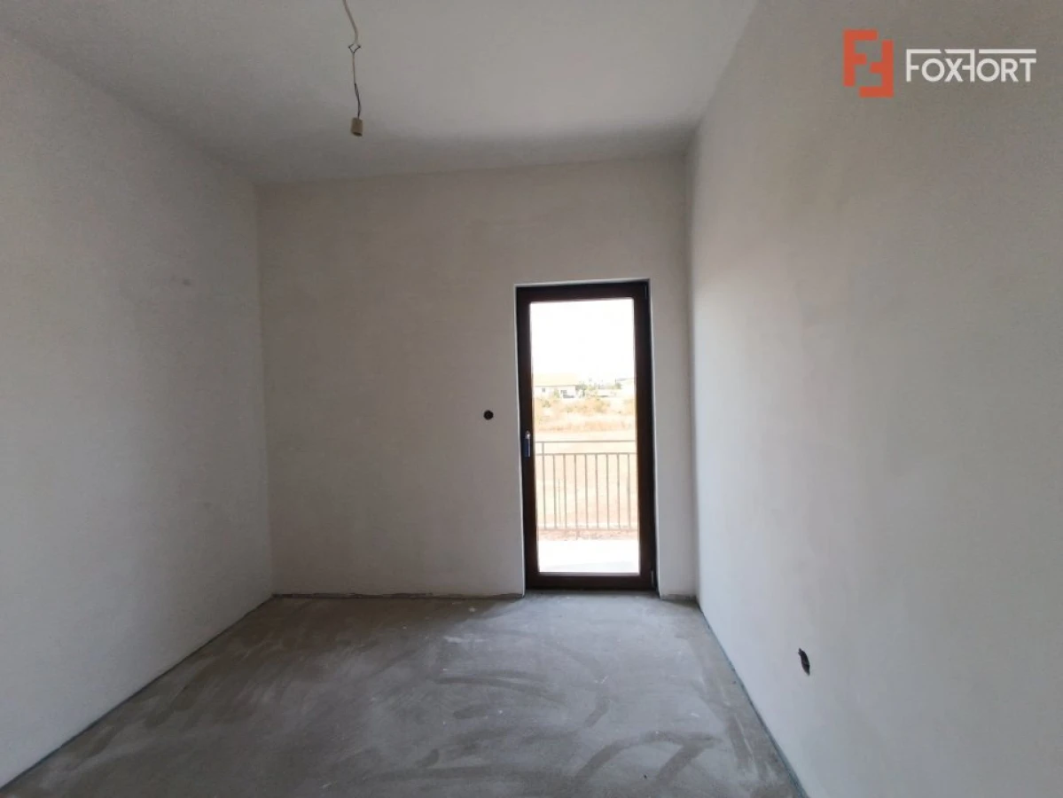 Triplex 5 camere, 2 bai, 114 mp utili, zona Plopi Timisoara - V8613 - 9