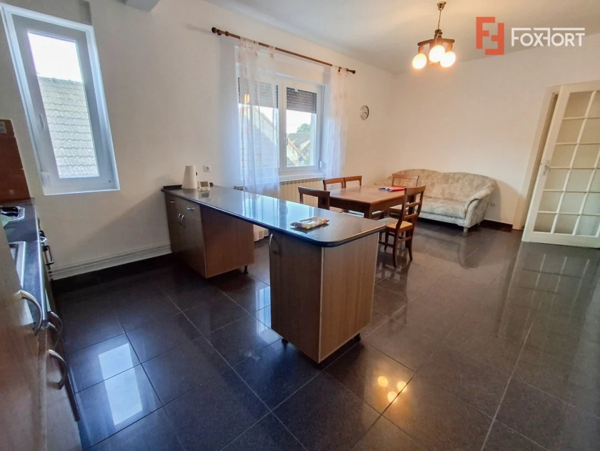 Apartament 3 camere decomandat de inchiriat la casa, zona Crisan - 9