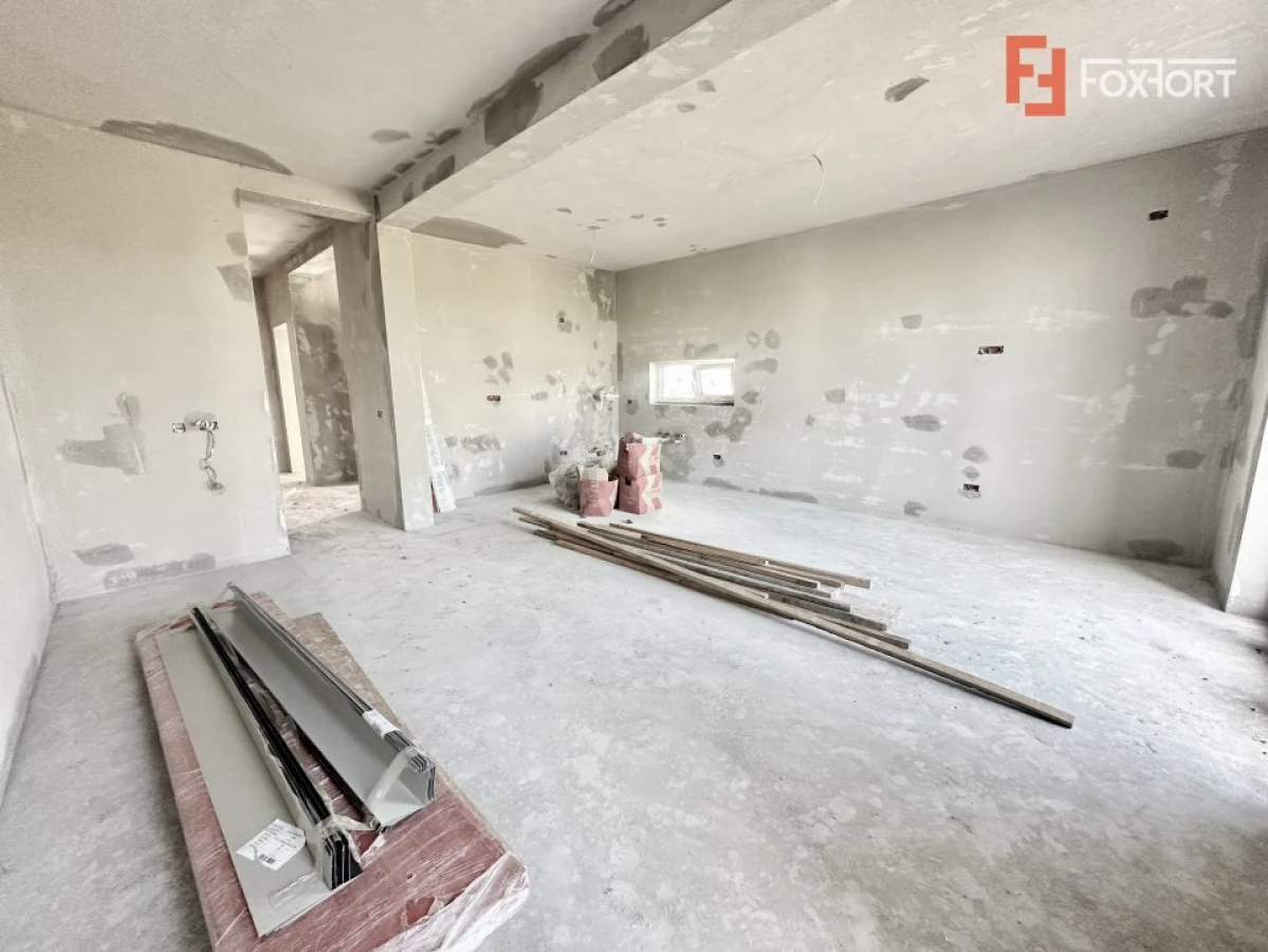 Duplex cu 5 camere si 380 mp teren cu panouri fotovoltaice - Mosnita Noua - 6