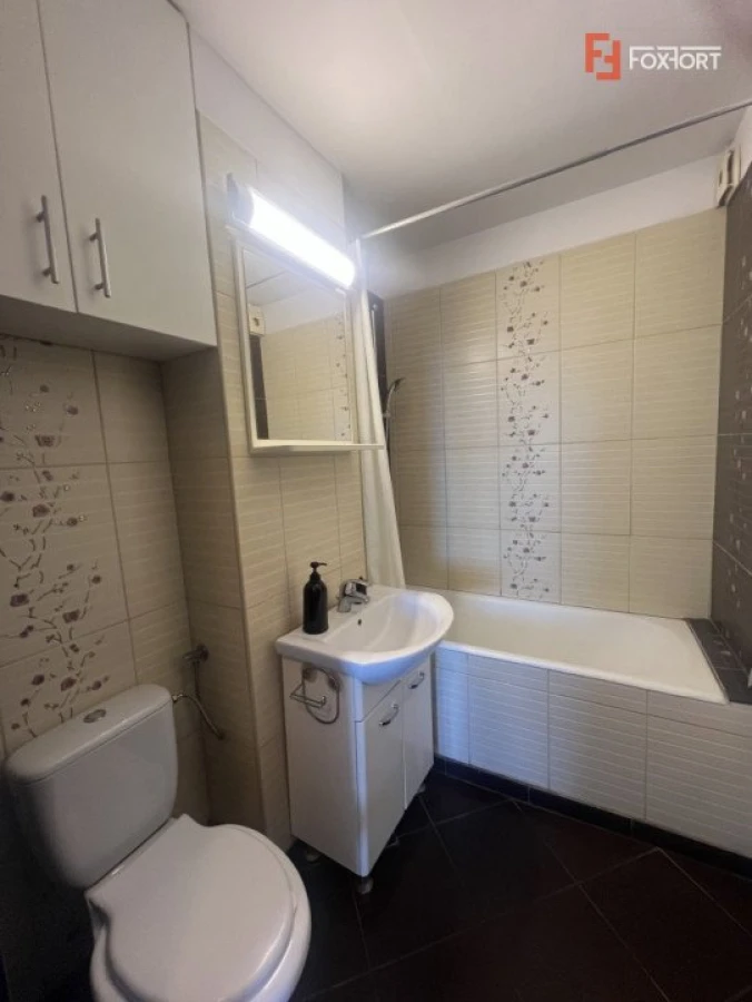 Apartament cu 3 camere decomandat, zona Girocului - 9