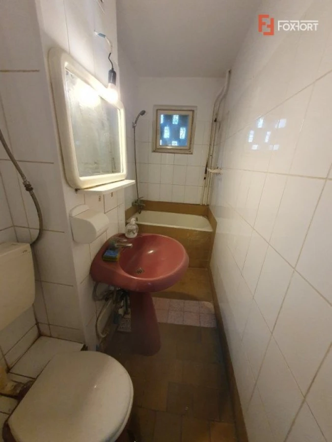 Spatiu comercial cu 2 camere de inchiriat - zona Piata Doina - 9