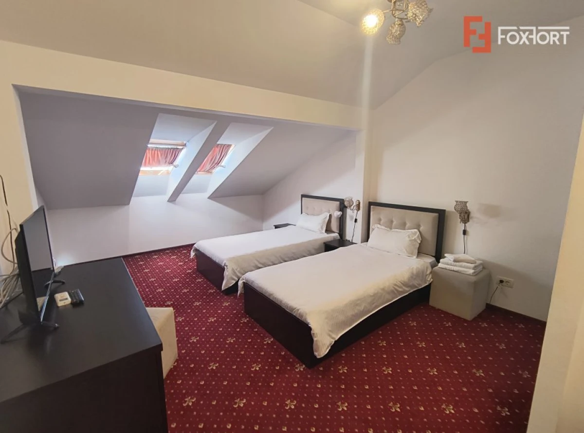 Hotel de inchiriat Parter + 2 Etaje + Mansarda, 19 camere, zona Brancoveanu - 8