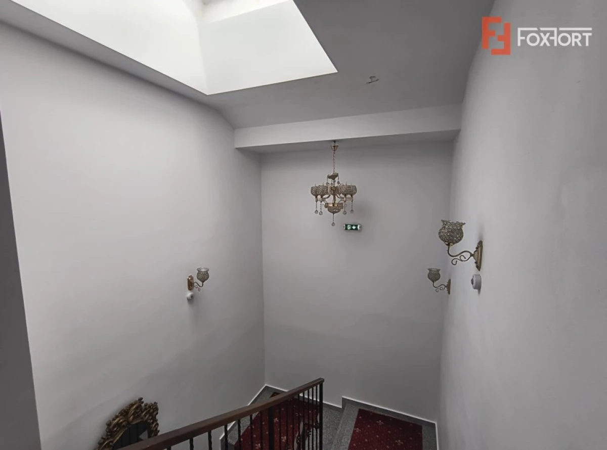 Hotel de inchiriat Parter + 2 Etaje + Mansarda, 19 camere, zona Brancoveanu - 5