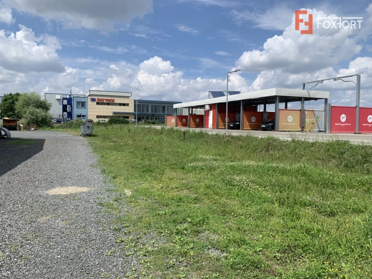 Teren de 712 mp de inchiriat cu acces auto la asfalt, calea Lugojului - 6