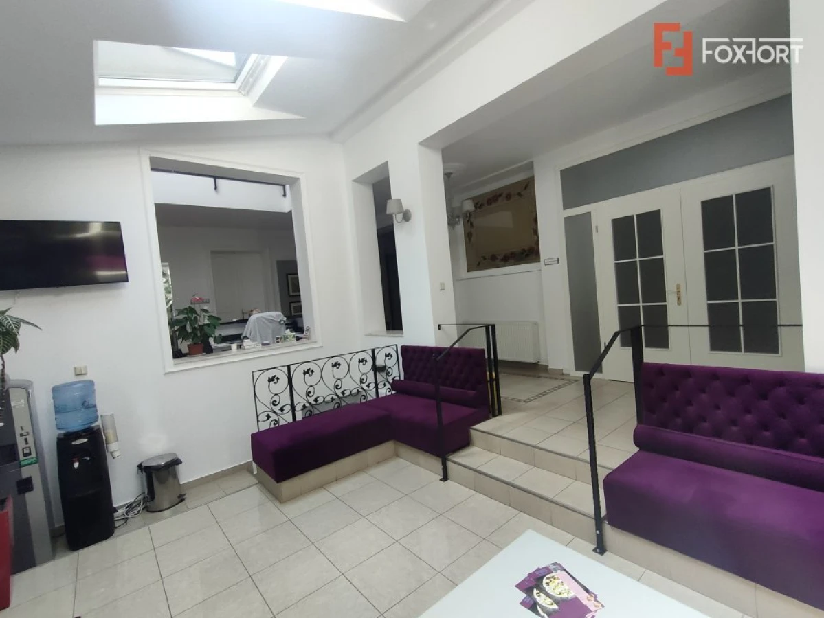 Ture in cabinet medical de inchiriat in incinta DENOVOCLINIC - 6