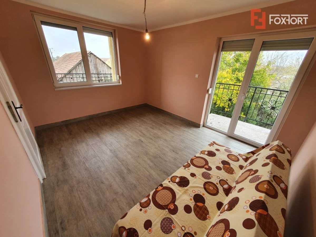 Casa cu 5 camere, 236 mp, teren 5805 mp, Brestea - Denta - 7