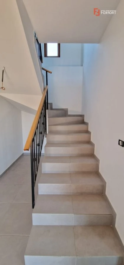 Duplex de vanzare cu 4 camere Mosnita Noua - ID V5302 - 8