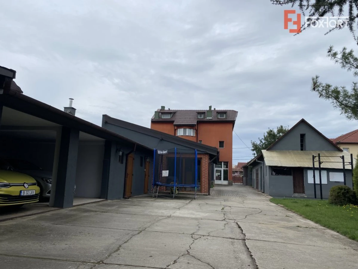 Vila cu 10 camere, de vanzare in Chisoda - ID V3322 - 3