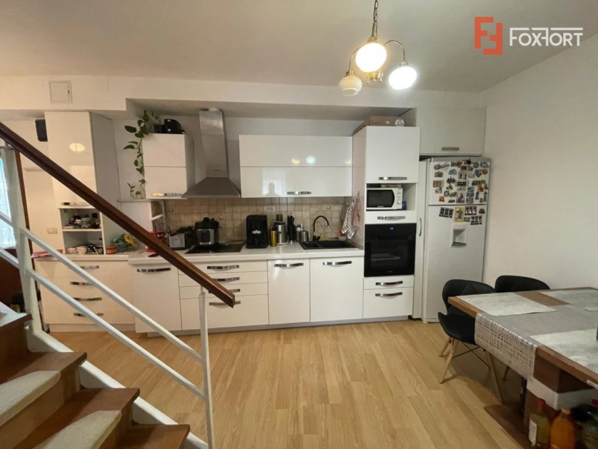 Casa 4 camere, 103 mp, teren 274mp, zona Balcescu - ID V2911 - 3