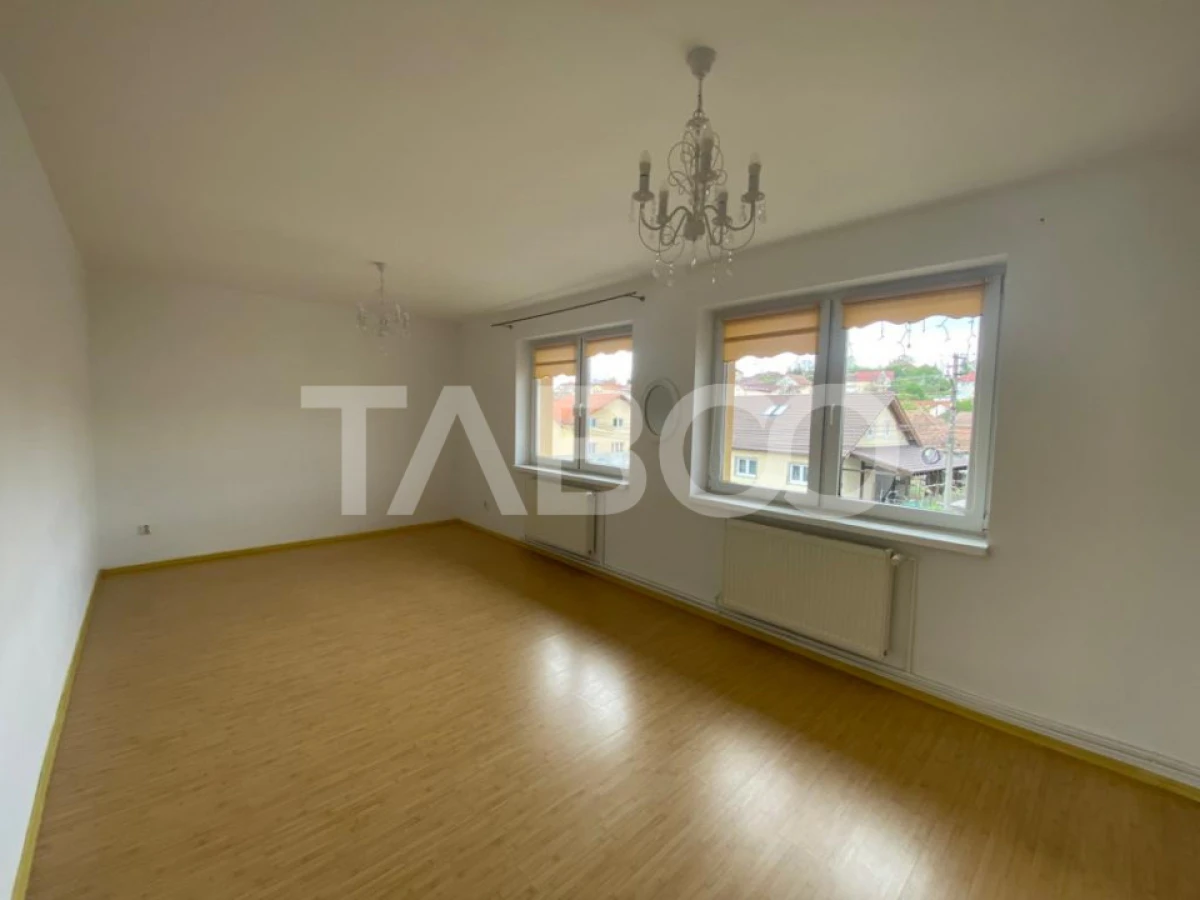 Spatiu birouri 80 mpu 2 camere loc de parcare cartier Strand Sibiu - 7