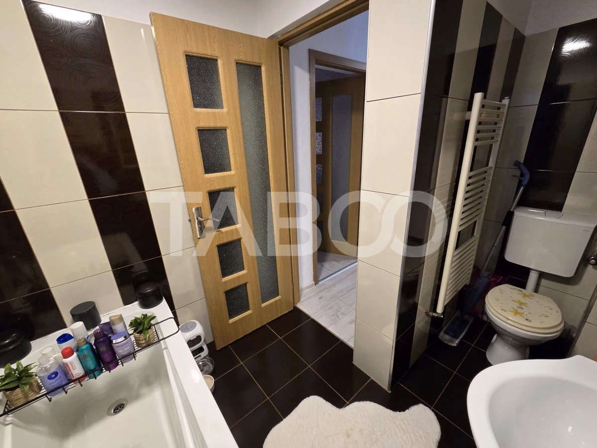 Apartament 3 camere de vanzare decomandat mobilat utilat Tilisca Sibiu - 9