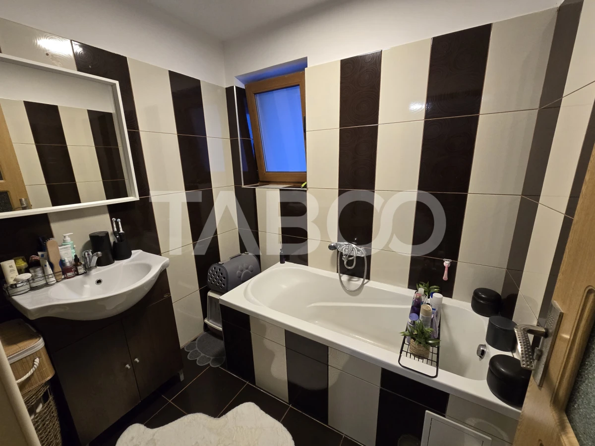 Apartament 3 camere de vanzare decomandat mobilat utilat Tilisca Sibiu - 8