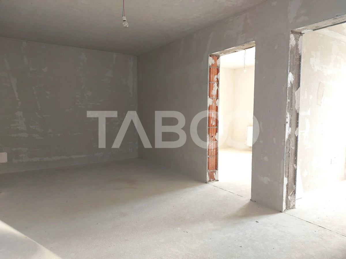 Apartament 3 camere etaj 1 balcon loc parcare Cisnadie - 2