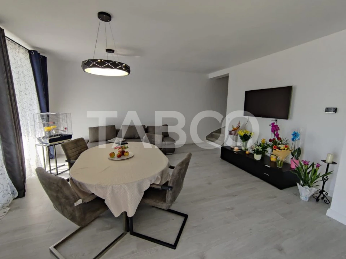 Casa mobilata si utilata cu 4 camere 119 mpu terasa 23 mp Cristian - 9