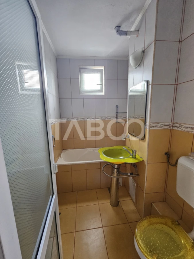 Apartament 2 camere complet mobilate si utilate boxa la subsol Fagaras - 5