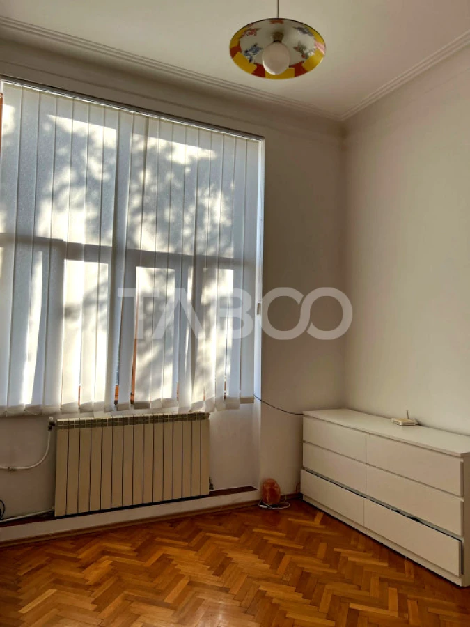 Apartament de vanzare cu 3 camere 111 mpu zona Central din Sibiu - 1