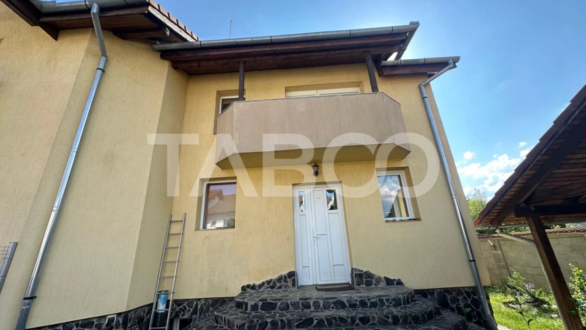 Doua case Comision 0 de tip duplex de vanzare in Sibiu - 1