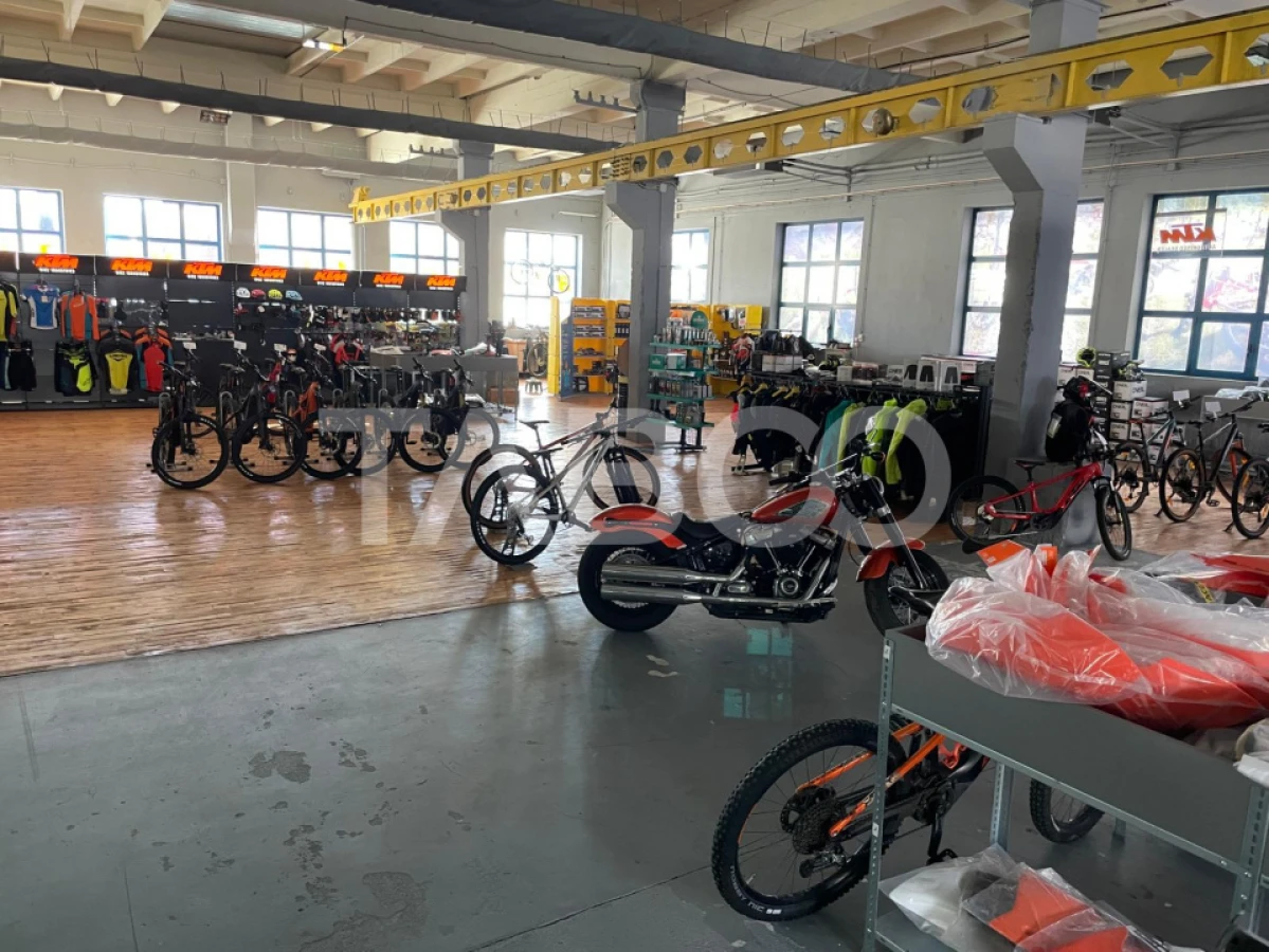 Hala 430mp cu vitrina 21m si birouri zona circulata Piata Cluj - 3