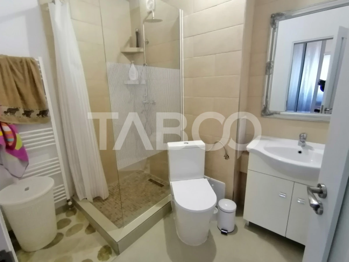 Apartament 3 camere 80 mpu pretabil spatiu comercial zona Strand Sibiu - 8