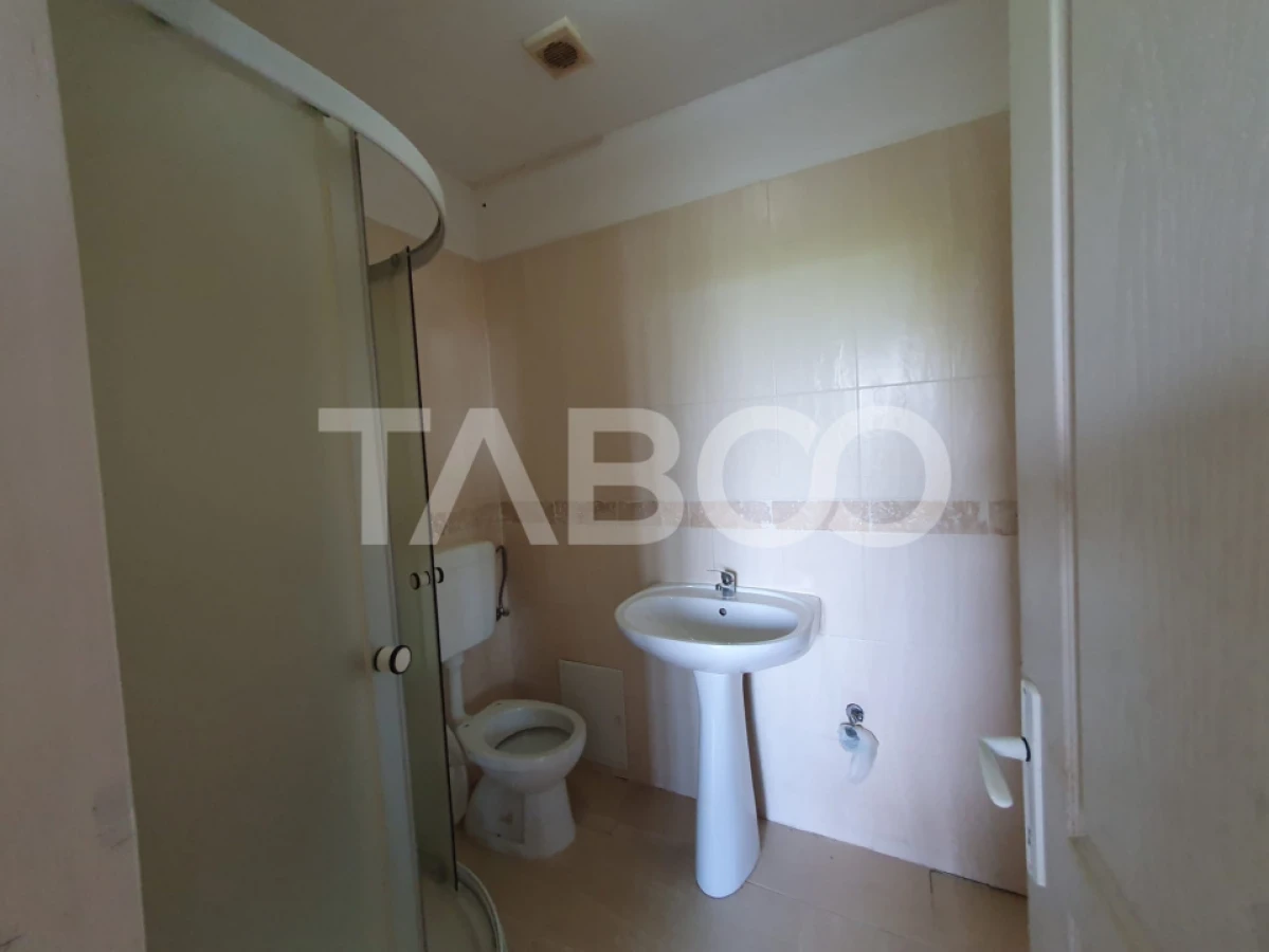 Apartament 3 camere decomandat 80 mp + balcon cu scara interioara - 7