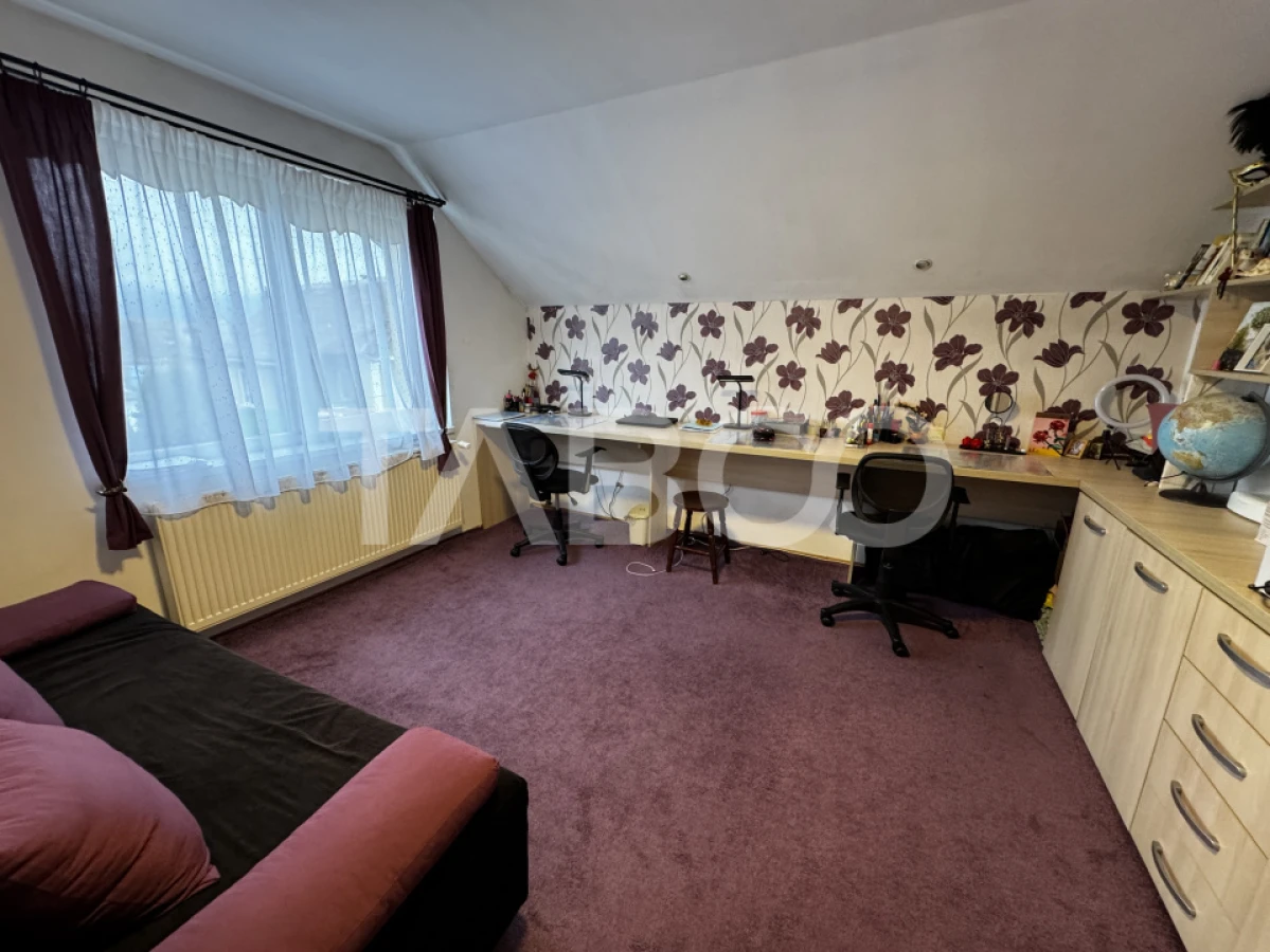 COMISION 0% Casa individuala cu teren 500 mp panouri solare Cristian - 8