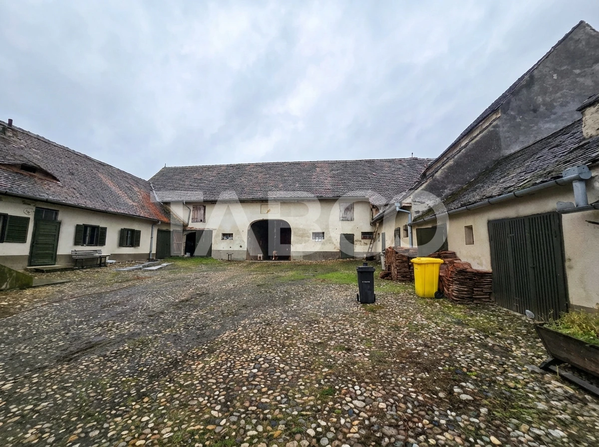 Casa saseasca plina de istorie in sat Nou judetul Sibiu - 1