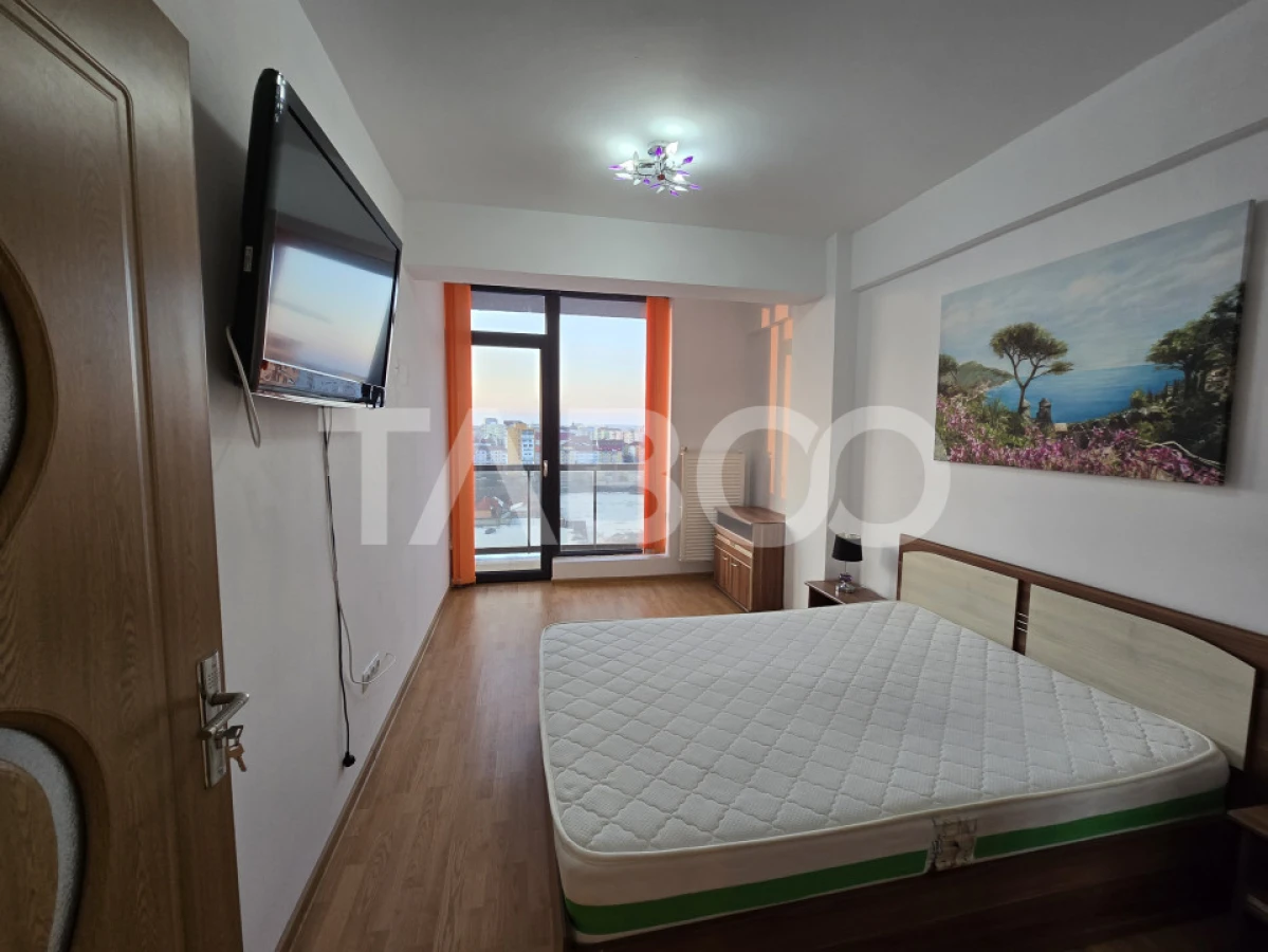 Penthouse 3 camere de vanzare 70 mpu terasa 58 mp zona Doamna Stanca - 9