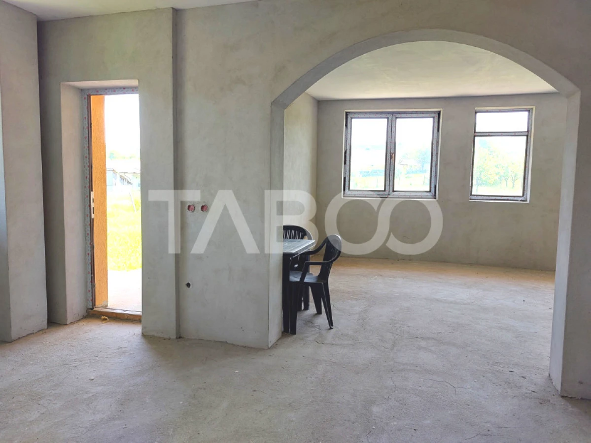 Casa deosebita 5 camere cu teren 2000 mp Sura Mare Hamba Sibiu - 6