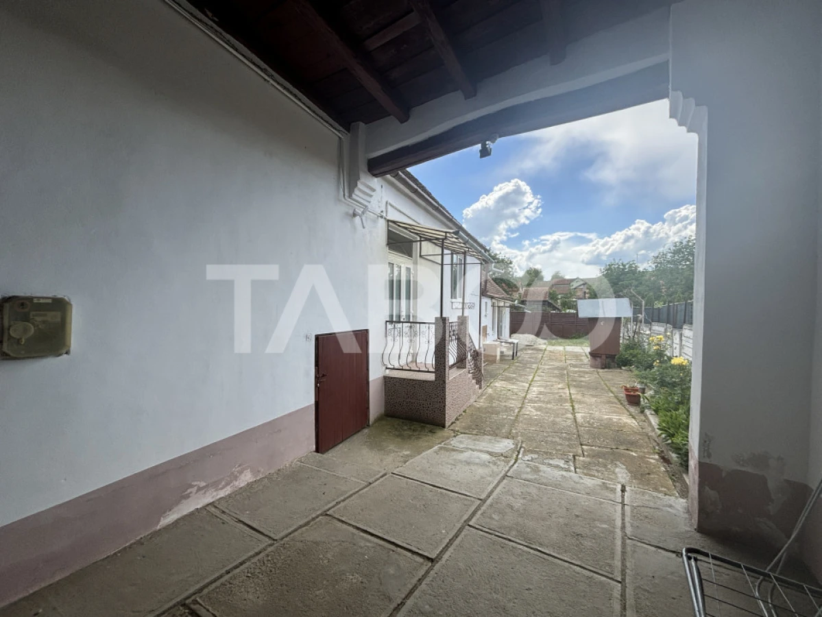 COMISION% EXCLUSIVITATE Casa individuala Sura Mare 712 mp teren - 3