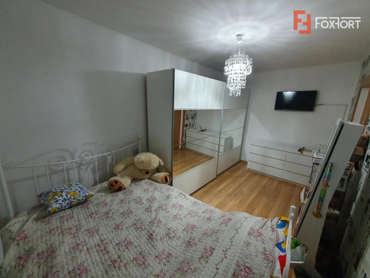 Apartament cu 2 camere, etaj 2 - zona Dambovita - 6