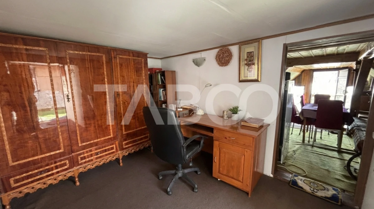 Casa individuala de vanzare Sura Mare zona deosebita - 2