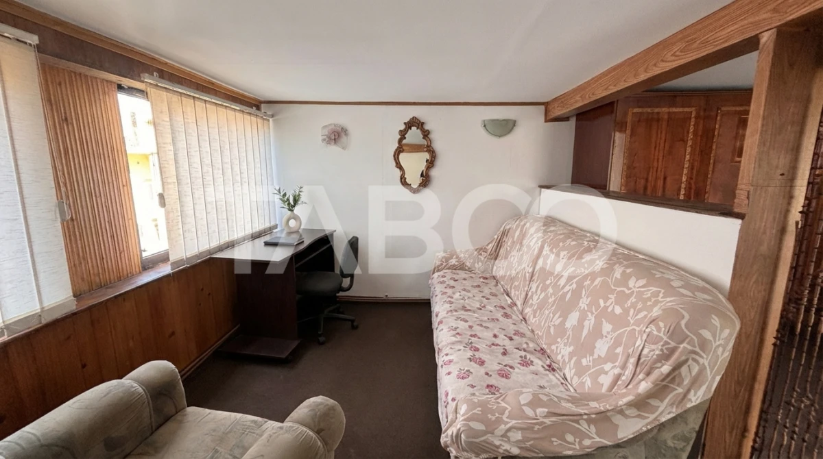 Casa individuala de vanzare Sura Mare zona deosebita - 1