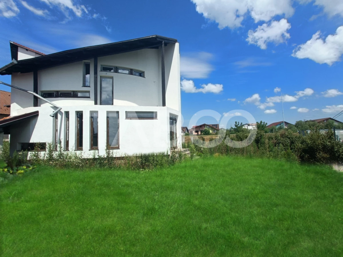 Casa 5 camere 250 mp cu incalzire in pardosea zona Tineretului Sibiu - 3