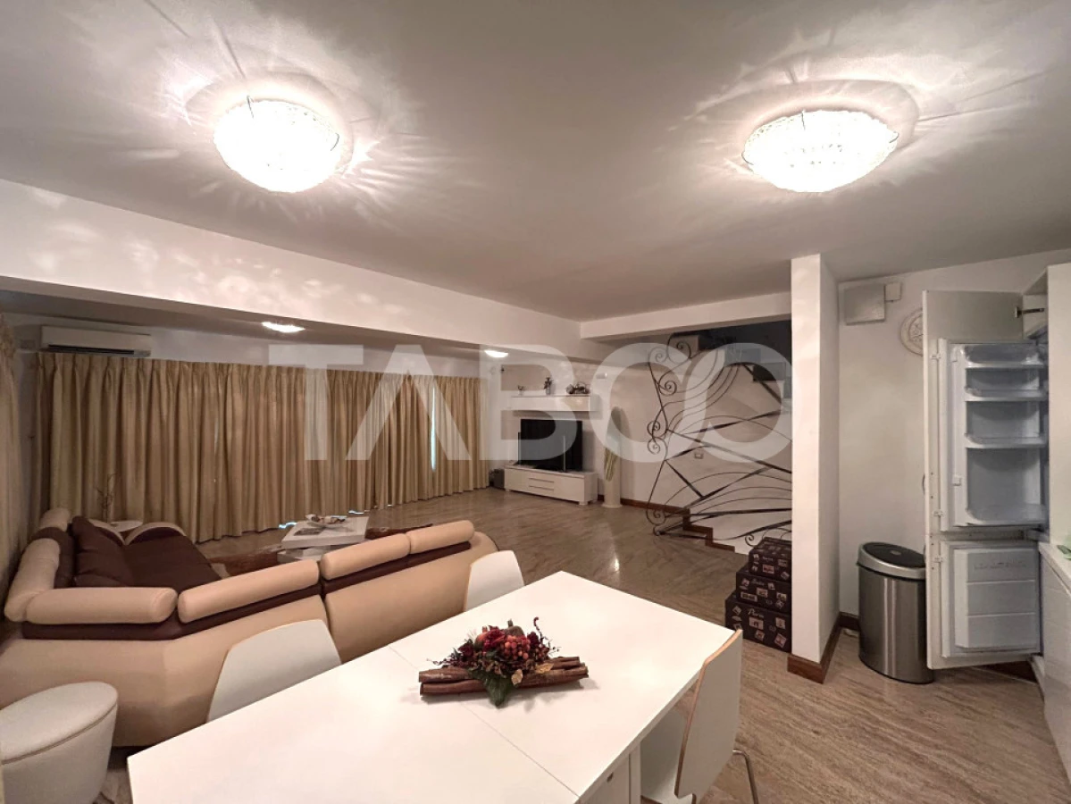 Casa de vanzare cu 5 camere 2 balcoane garaj incalzit 2 bai in Sibiu - 8