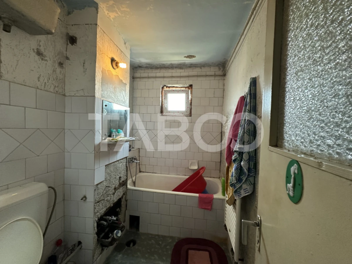 Apartament de vanzare 3 camere 75 mp utili zona Negoiu Fagaras - 5