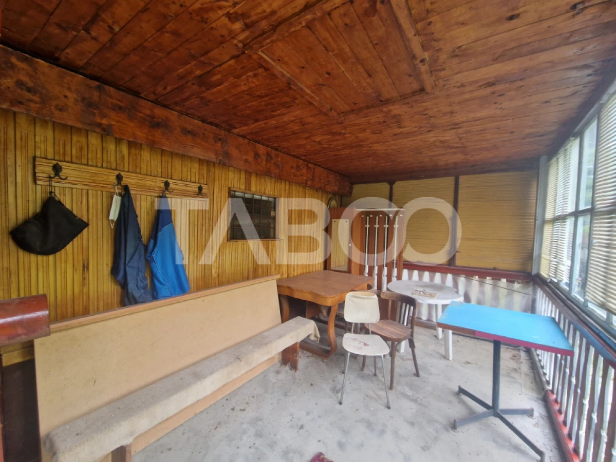 Teren intravilan imprejmuit 1915 mp PUZ aprobat utilitati in Tocile - 5