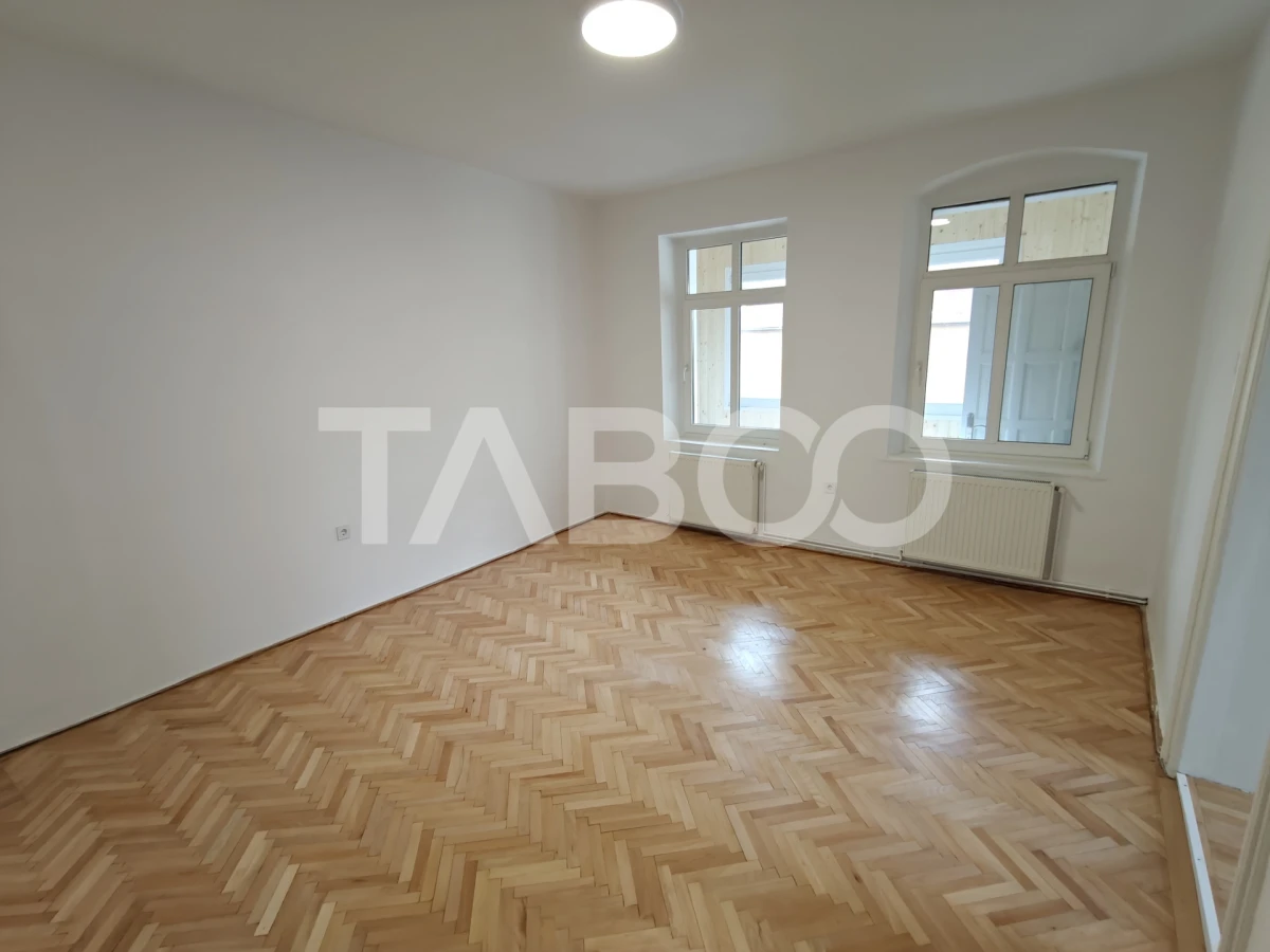 Apartament 2 camere de inchiriat - Str Alexandru Xenopol - comision 0 - 2