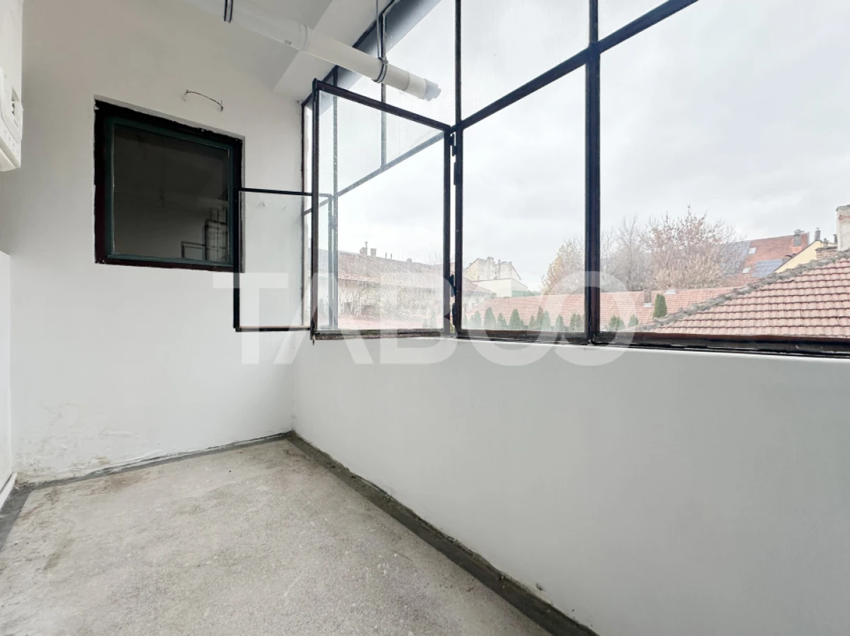 De vanzare apartament 4 camere 120 mp Ultracentral in Cluj-Napoca - 8