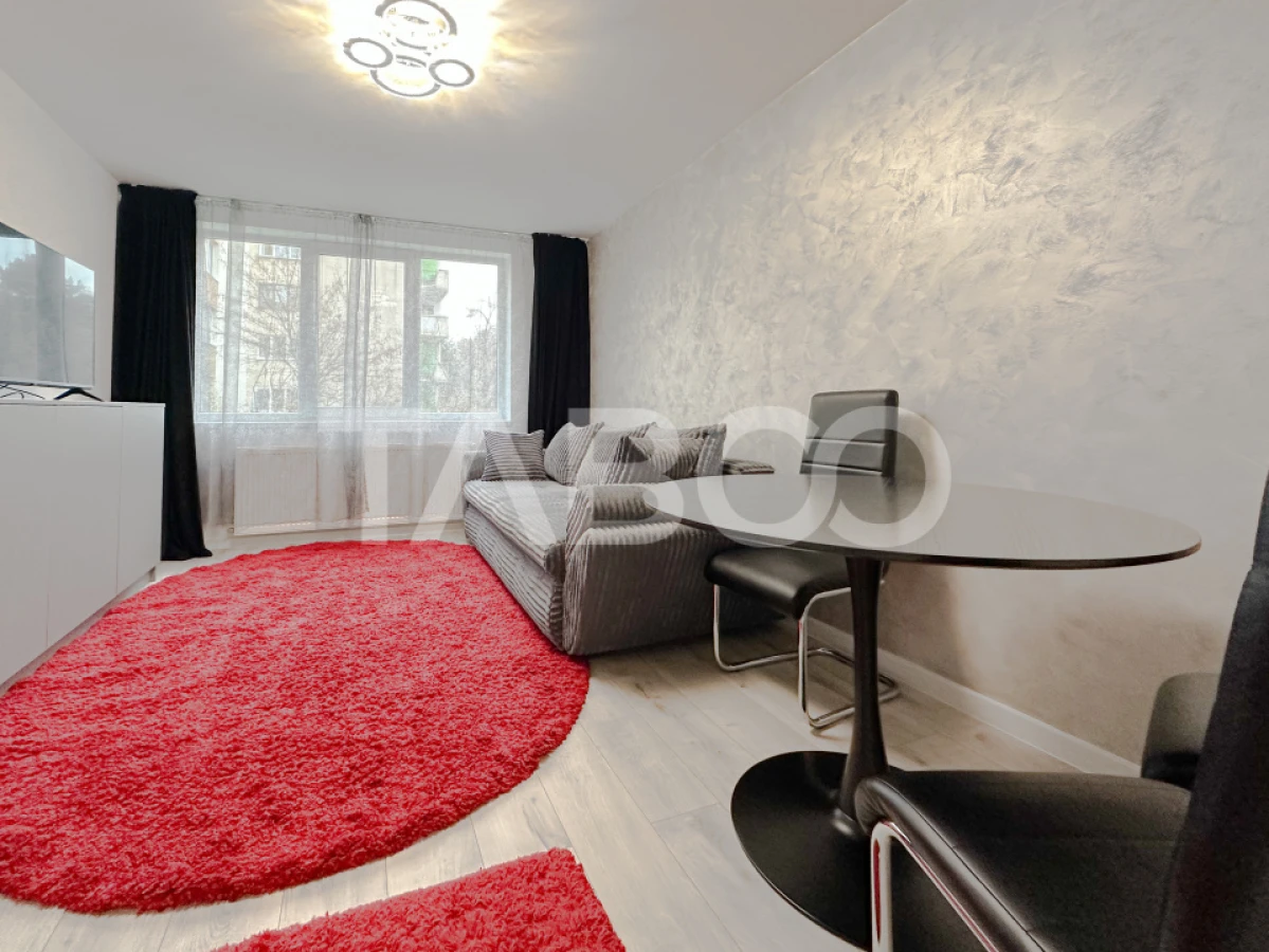 De vanzare apartament 2 camere decomandate Plopilor Sala Sporturilor - 1