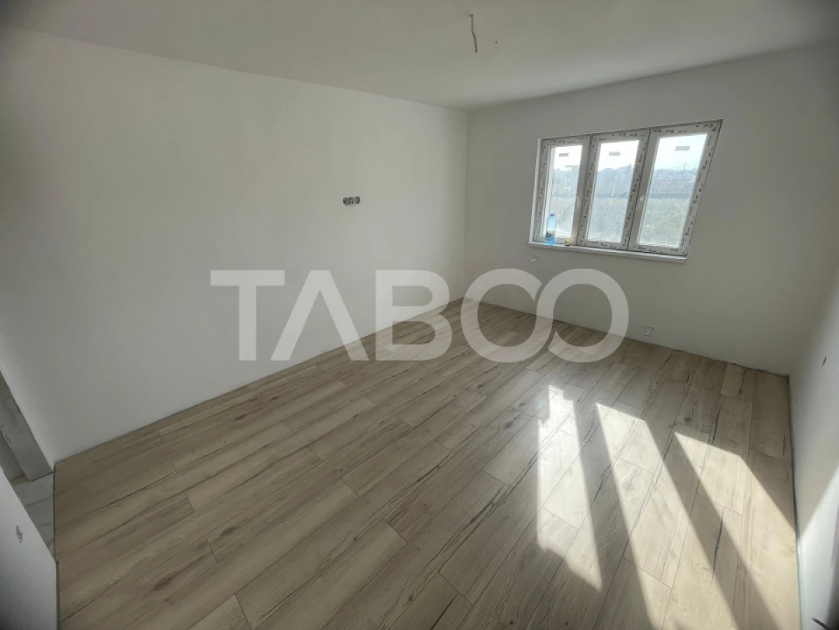 Apartament 2 camere decomandat de vanzare in zona Lazaret - 2