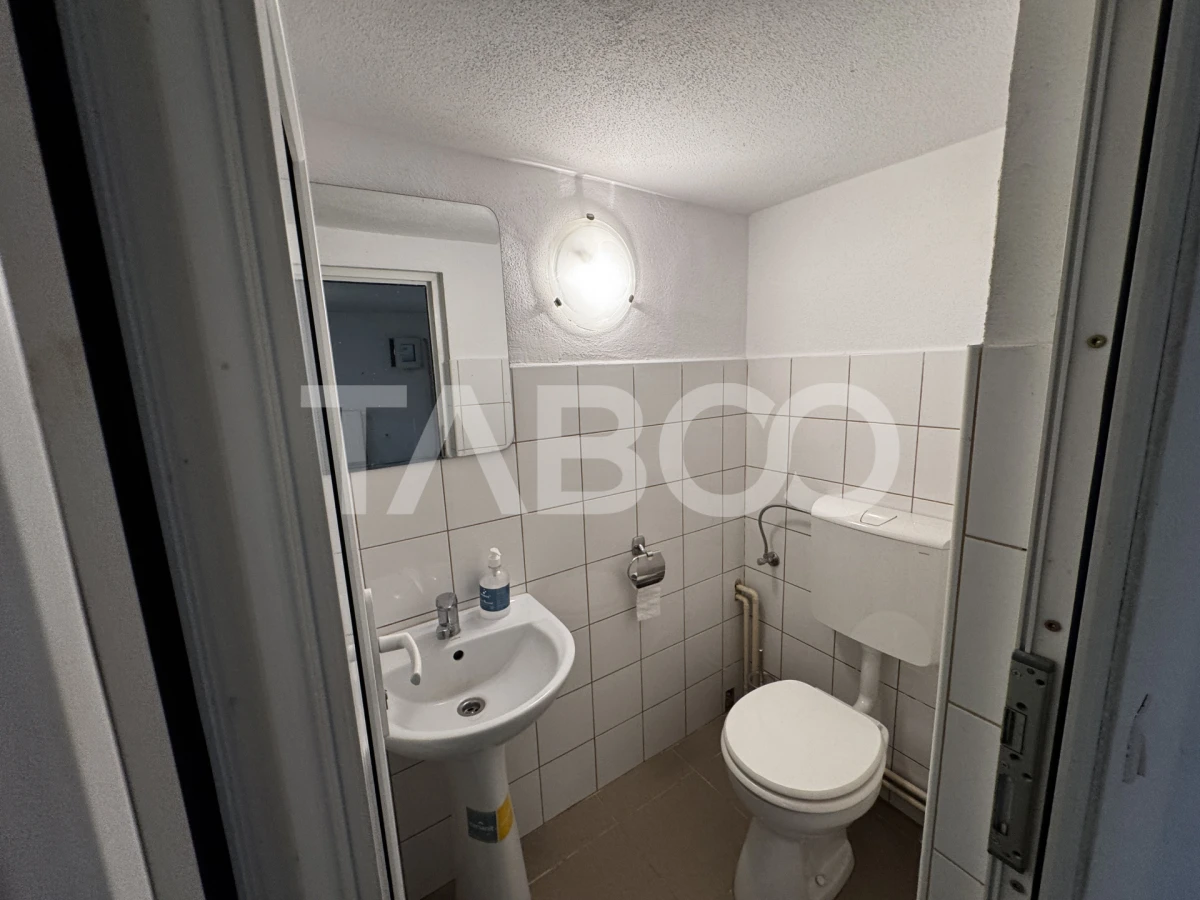 Spatiu comercial renovat 84 mpu doua intrari la strada Orasul de Jos - 7