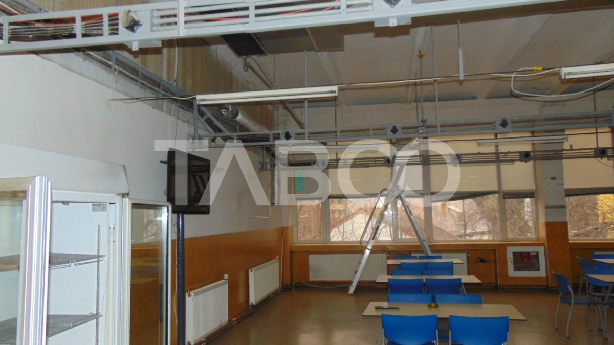 Spatiu industrial in hala cu lift 800 mp zona Centrala in Sibiu - 7